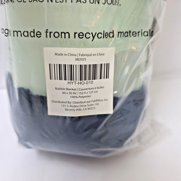 Hythe Bubble Blanket 60”x50” Navy Blue, NEW Sealed Original Package-Retail $100 - Picture 3 of 4